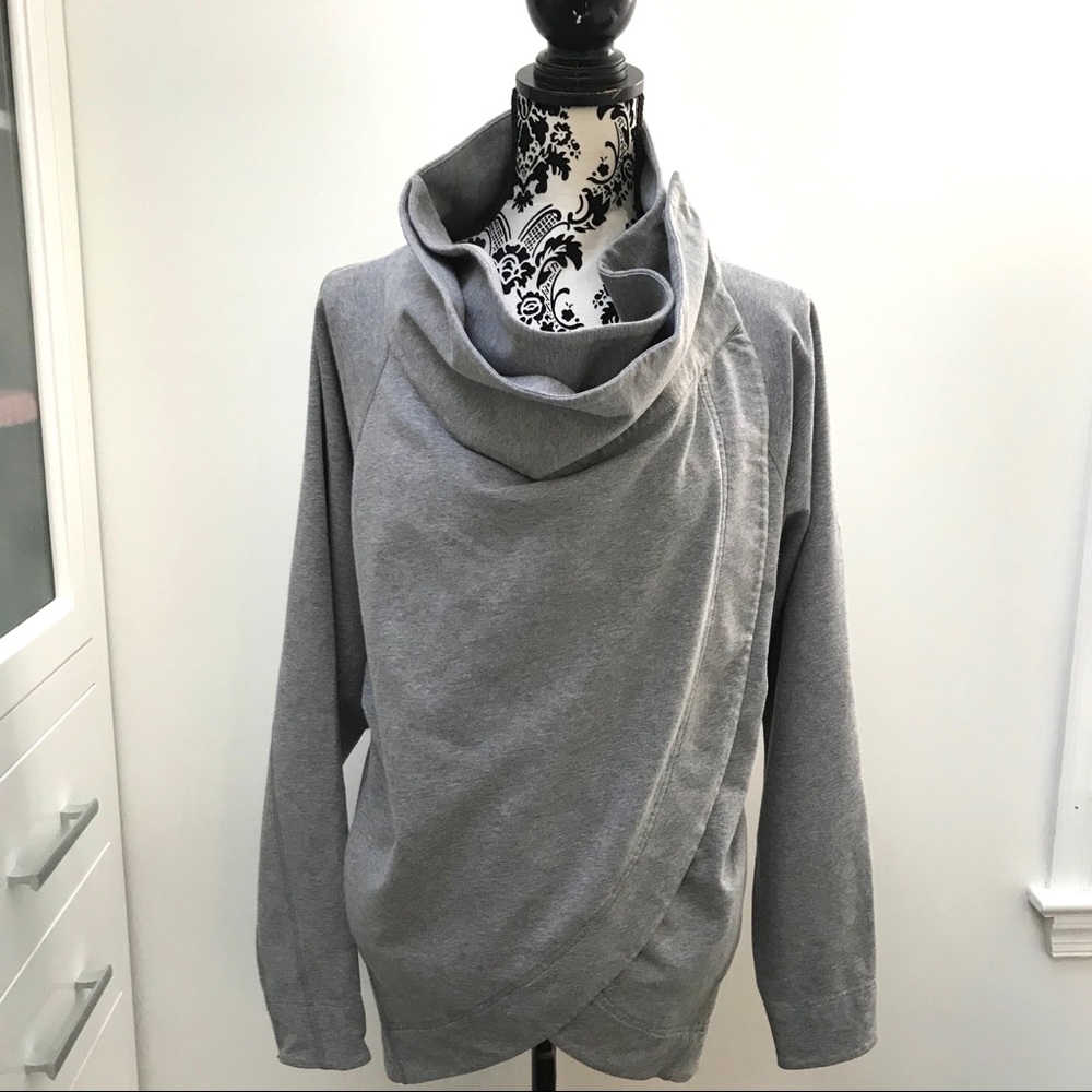 Lululemon Wrap - Picture 4 of 7